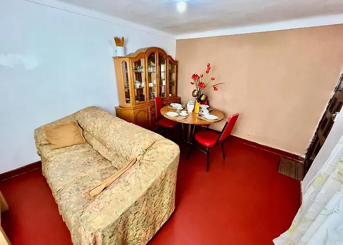 Apartamento Airport House - Full With Courtyard *